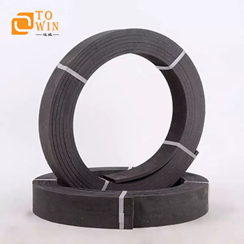Asbestos free flexible molded brake lining roll